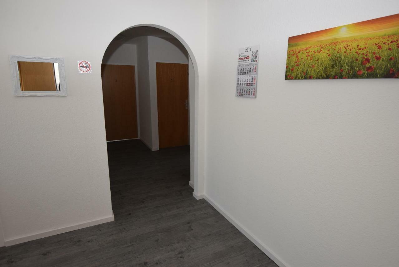 Monteurzimmer Messe Airport Wolfschlugen Екстер'єр фото